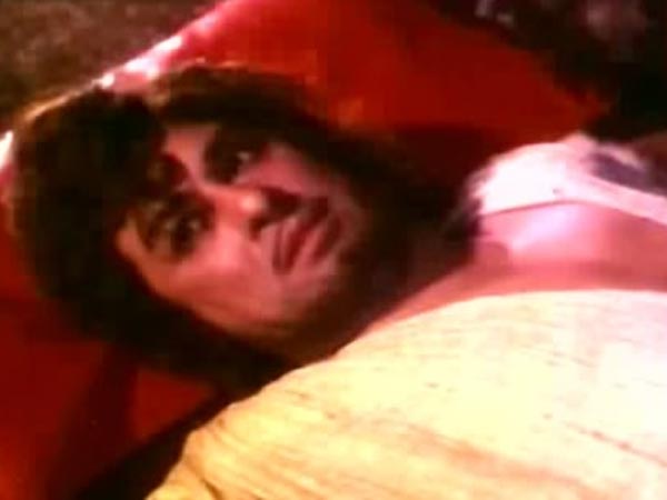 கதை கிட்டத்தட்ட ஒன்றுதான்
