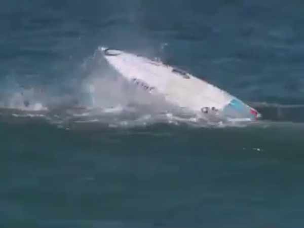 அடிக்கடி தாக்கும் சுறாக்கள்: அடிக்கடி தாக்கும் சுறாக்கள்: