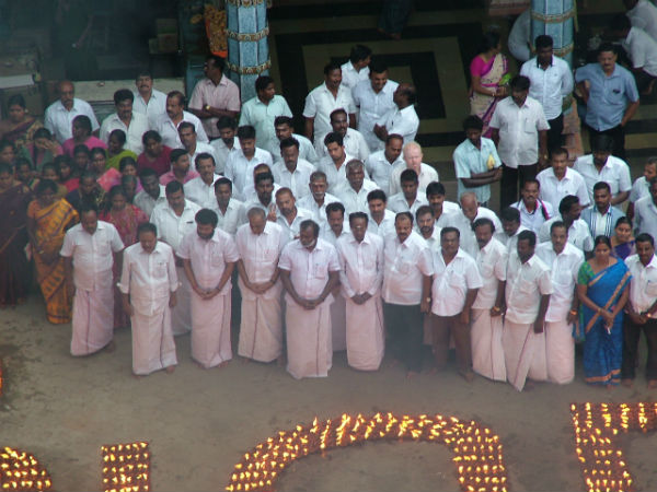 சிவனடியார்கள் வேதனை