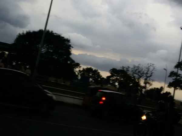 எரிந்து போன டிரான்பார்மர்கள்