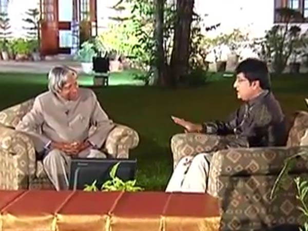 கலாமை பேட்டி கண்ட விவேக்...