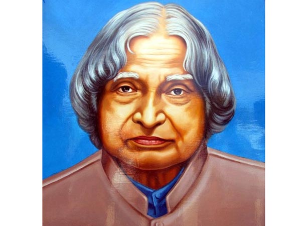 கேக்குடன் ஆஜர்... கேக்குடன் ஆஜர்...