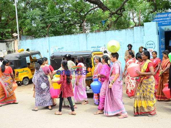 திமுகவினர் மனைவிகள்