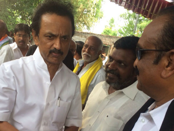 Sasi Perumal body buried today