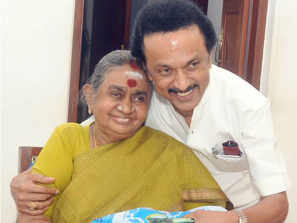 ஸ்டாலினின் அன்னையர் தினம்