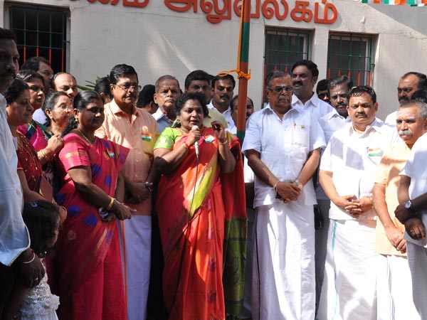 Tamilisai soundrarajan comments on Jaya's speech Tamilisai soundrarajan comments on Jaya's speech