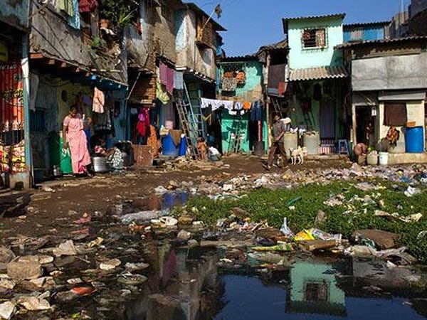 அதிகரிக்கும் சேரிப்பகுதி...