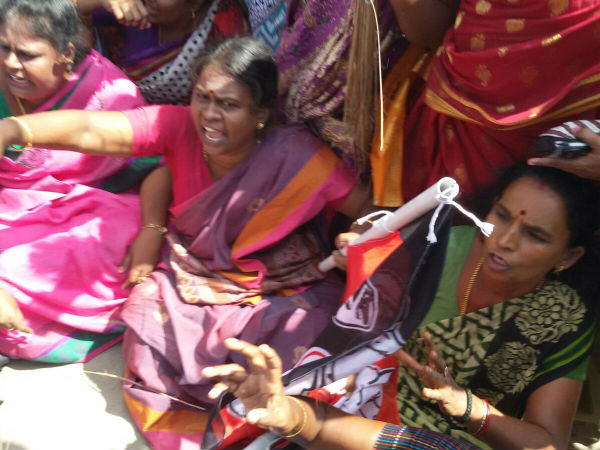 Nellai mayor intimidate that she going to do suicide