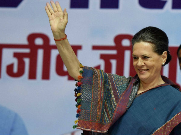 காங்கிரஸ் கைக்குள் தமிழர்கள் காங்கிரஸ் கைக்குள் தமிழர்கள்