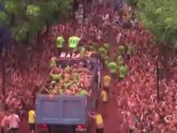 மீண்டும் ஆரம்பித்த மக்கள்: