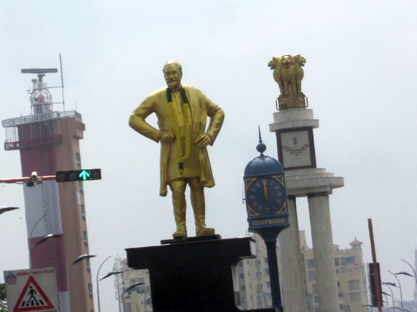 மணிமண்டபம்