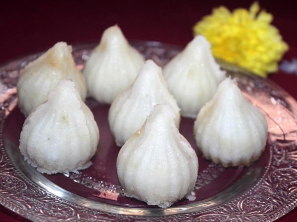 உணவு இங்கு மதம்