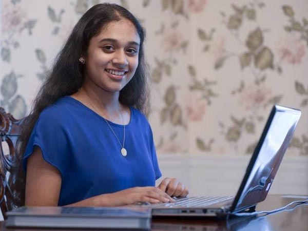 காப்புரிமை பெற்ற மாணவி: