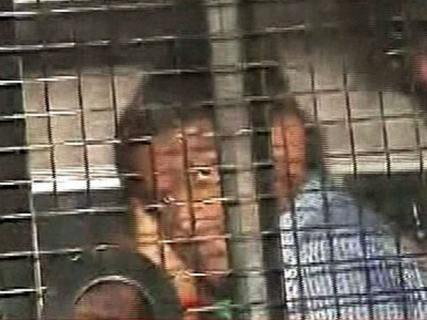 ரிமோட் கண்ட்ரோல் அரசியல்