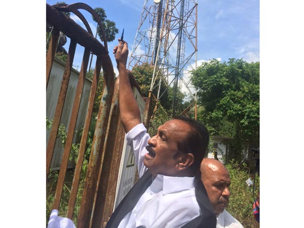 Vaiko visits Unnamalaikkadai village village