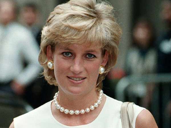 அன்புக்கு அடிமை