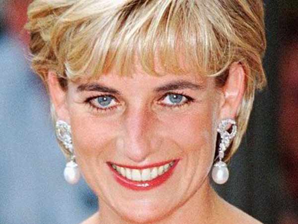 உலகமே அழுதது