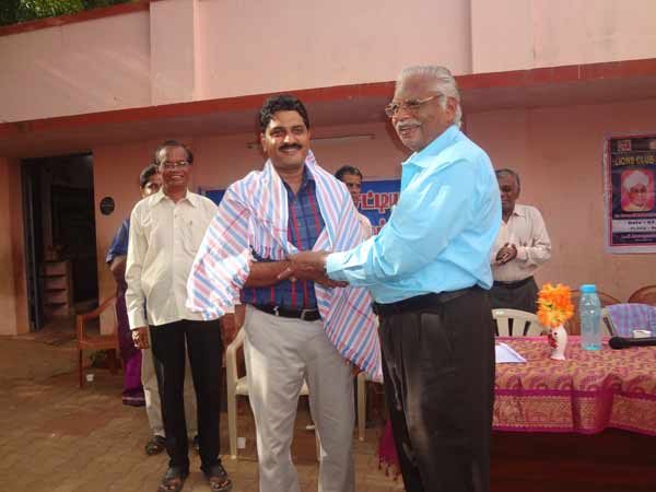 ஆசிரியர்களுக்கு வாழ்த்து