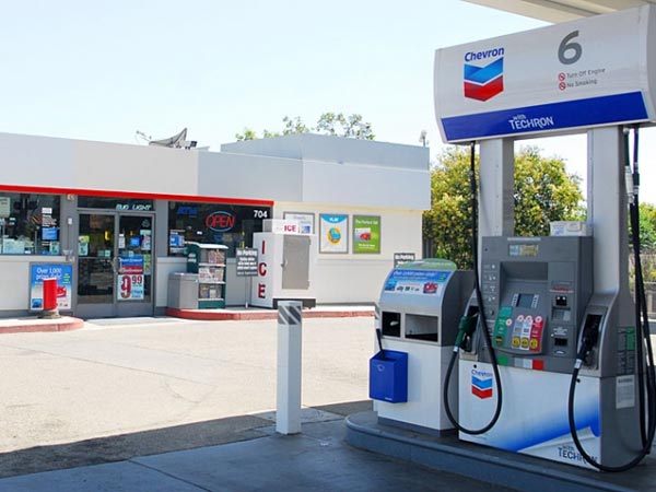 Cheapest U.S. Gasoline Prices Since 2004