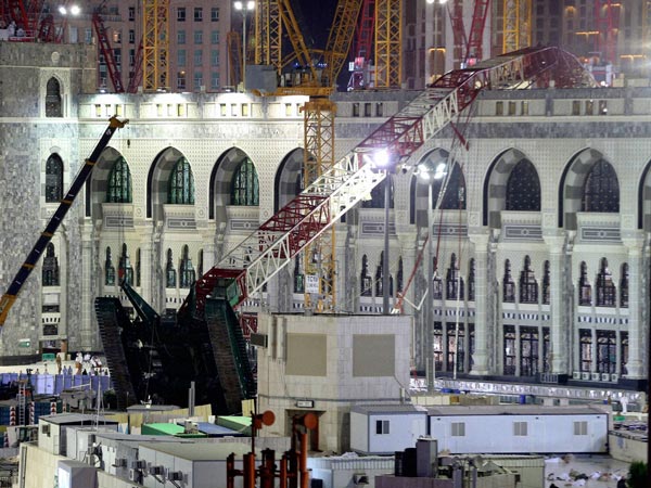 நெரிசலில் சிக்கி பலர் பலி