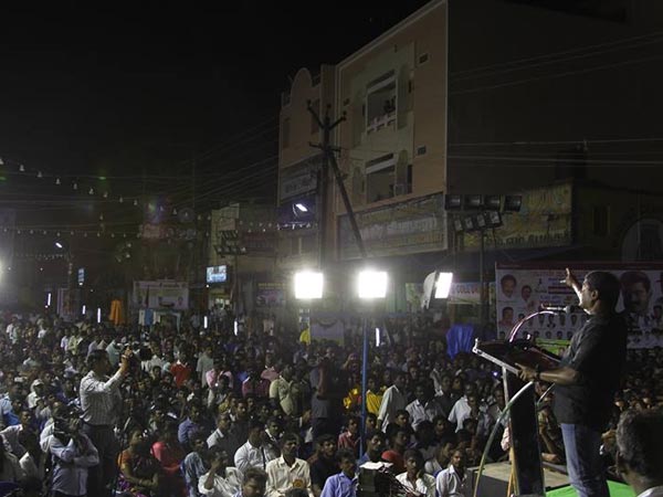 காமராஜர் சாதனையைக் கூட இவர்கள் செய்யவில்லையே? காமராஜர் சாதனையைக் கூட இவர்கள் செய்யவில்லையே?