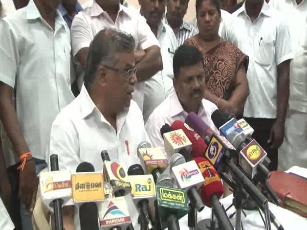 திரித்து சொல்கிற வேலை... திரித்து சொல்கிற வேலை...