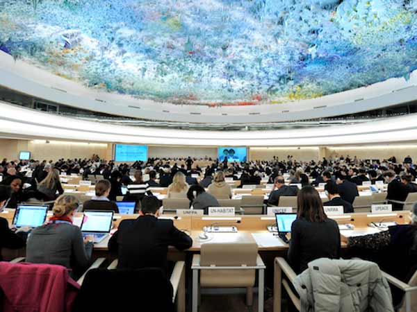 UN human rights council urges Sri Lanka war crimes court UN human rights council urges Sri Lanka war crimes court