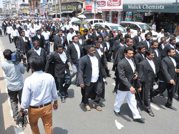 Lawyers lodge corruption charge against Judiciary