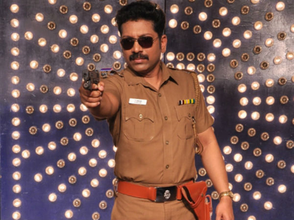 அரசியலிலும்