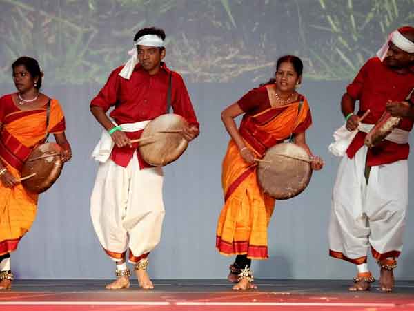 தமிழ் நிகழ்கலைக் கழகம்