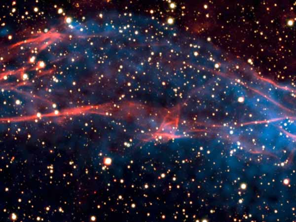 விண்வெளியில் உள்ள துகள்கள்...