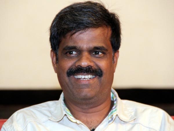 அதிரடி ரெய்டு