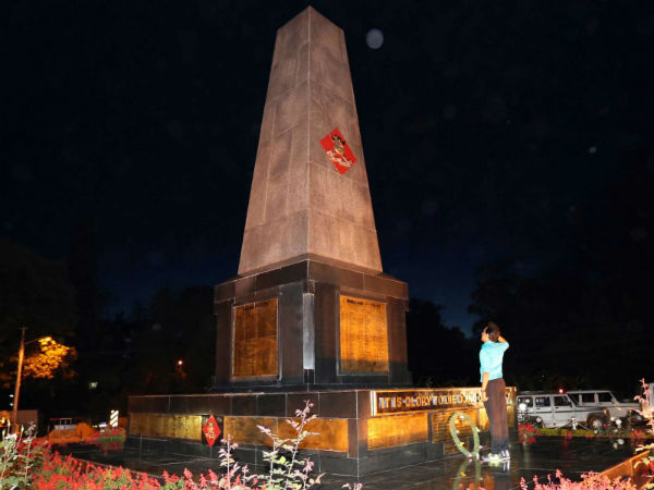 மென் பொருள் பணியாளர்கள்