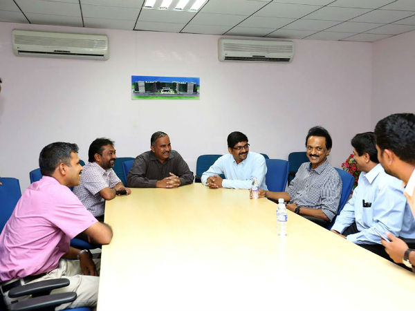 நெசவாளர் பிரச்சினை