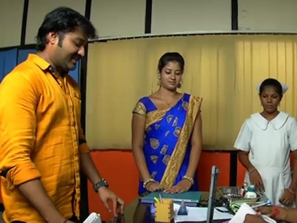 என்னா ஒரு வில்லத்தனம்...