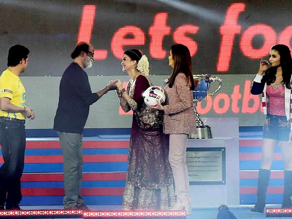 Jaya upset over the importance given to Rajinikanth during the opening of ISL