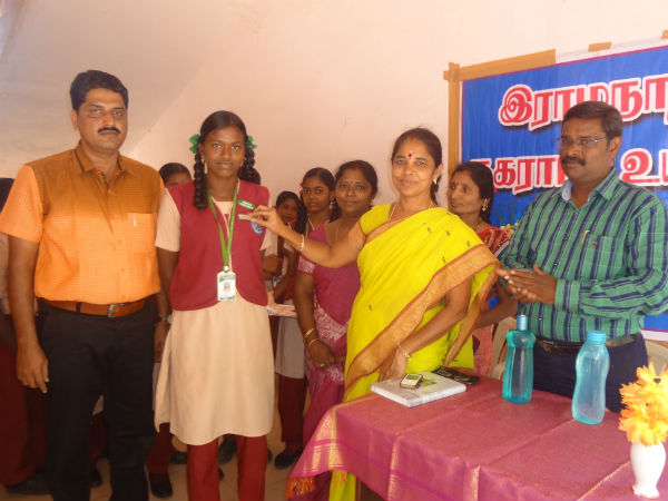 Abdul Kalam's birth day celebrated in karaikudi school