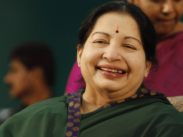 மாவட்ட செயலாளர்களுடன் சந்திப்பு