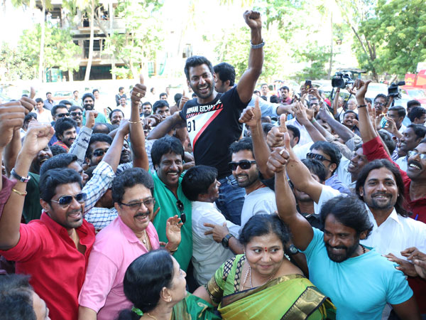 நடிகர் சங்கத் தேர்தல்