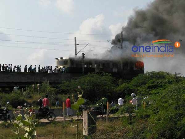 Chennai Beach – Vellacherry Local train fire accident at Perungudi