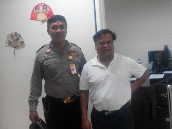 உளவு நிறுவனங்கள் நெருக்கடி