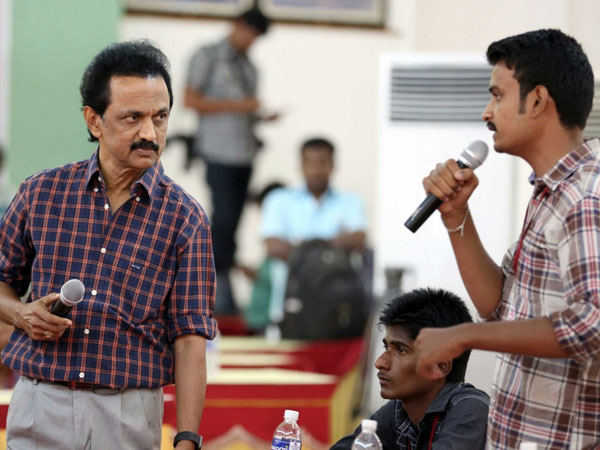 கோரிக்கை