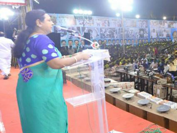 மக்களுக்கு பட்டை நாமம்