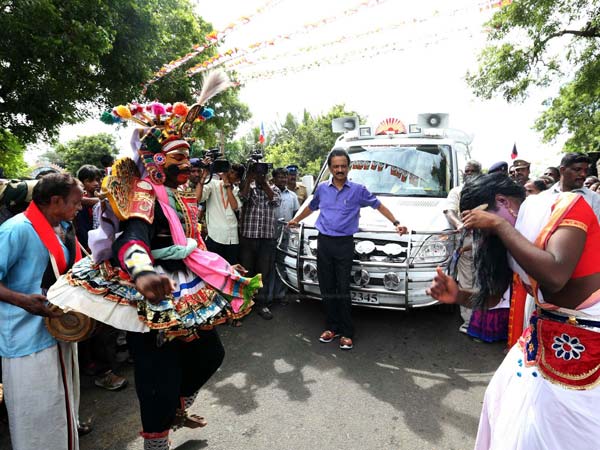 வந்தவாசியில் வரவேற்பு