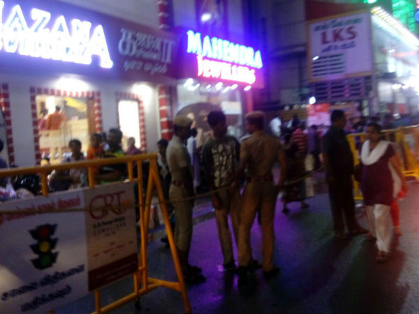 வெள்ளம் சூழ்ந்த தி.நகர்