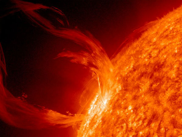 மின்காந்த அலைத் தாக்குதல்...