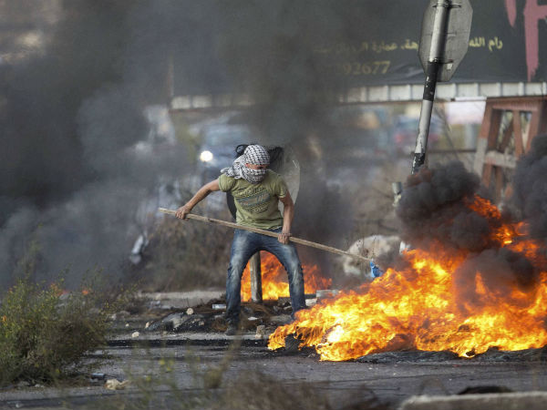 மீண்டும் மோதல்
