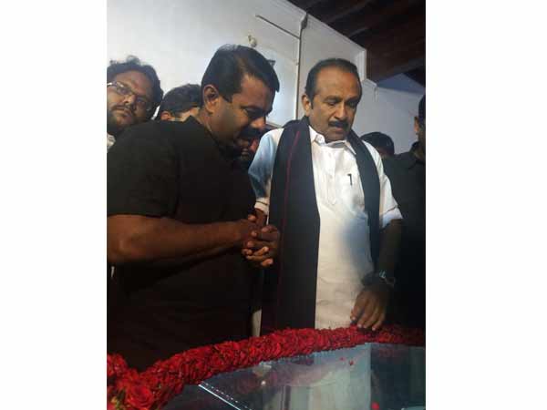 சீமான் அஞ்சலி