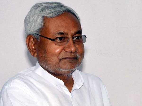 காங்கிரஸ் தலைமையில்