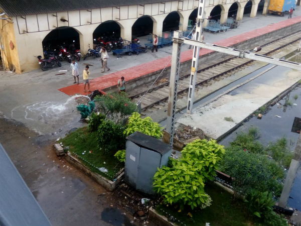 சிறப்பு முகாம்கள்